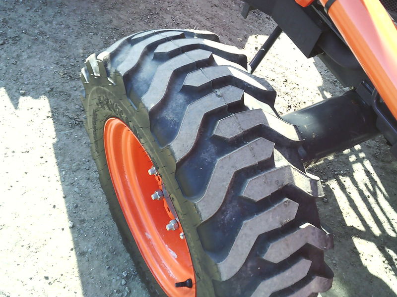 Agriculture  2022 Kubota L3902 Tractor - We Finance All Types of Credit! Photo